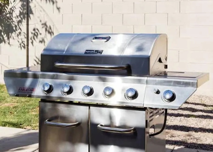 Casa Del Sol - Stylish Oasis Office Firepit Bbq